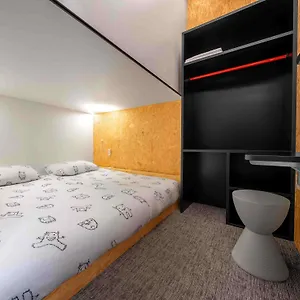  ホステル Ibis Styles The Fuzzy Log
