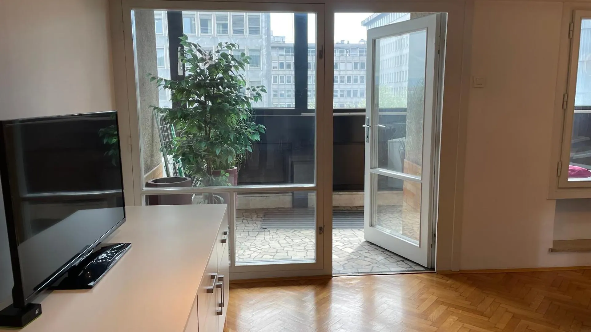 Apartment Kozolec - Best Central Location Ljubljana
